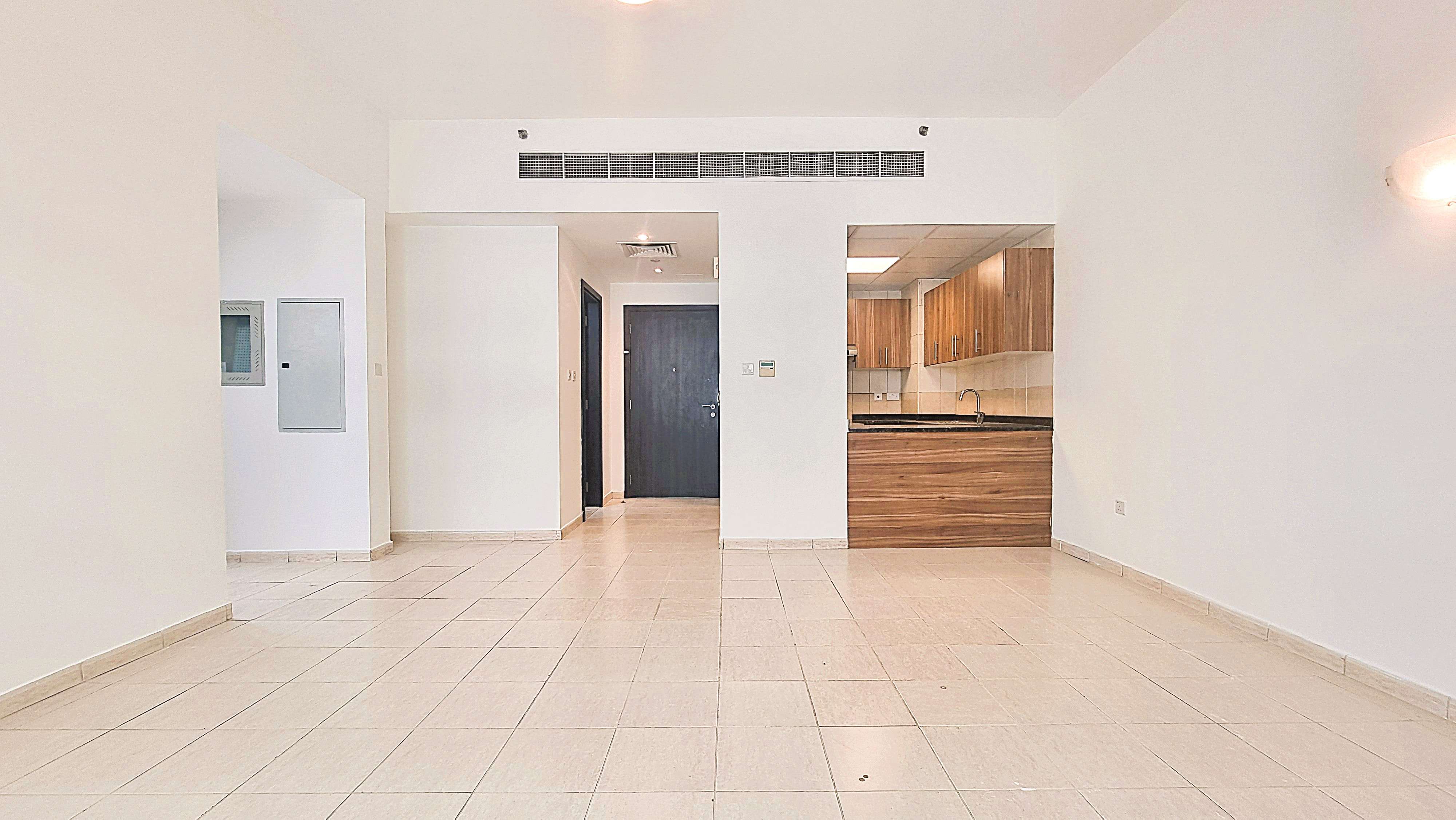 Spacious 2 BR+Balcony -Opp Iranian Consulate-Umm Hurair 1