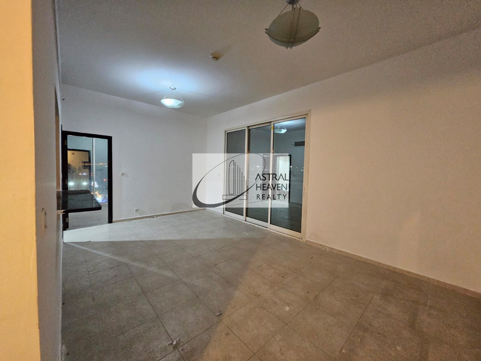 1 BED APARTMENT II SPACIOUS II READY TO MOVE IN