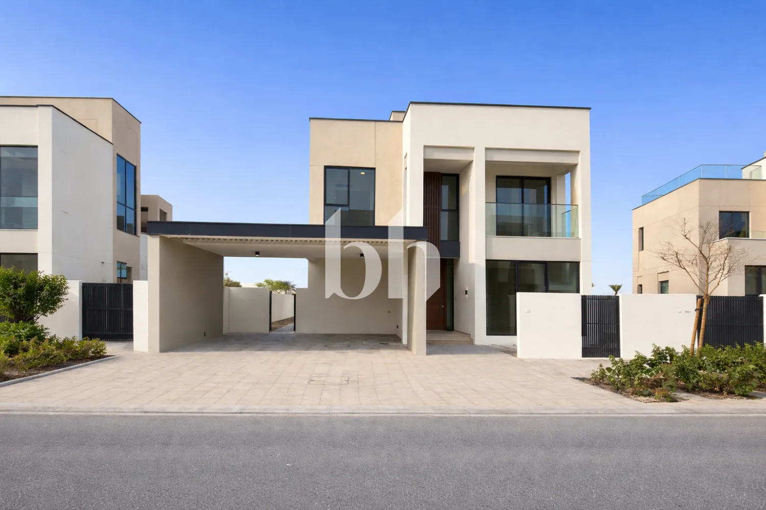 PRICED TO RENT | SINGLE ROW PRIVATE PLOT | MOTIVATED OWNER
