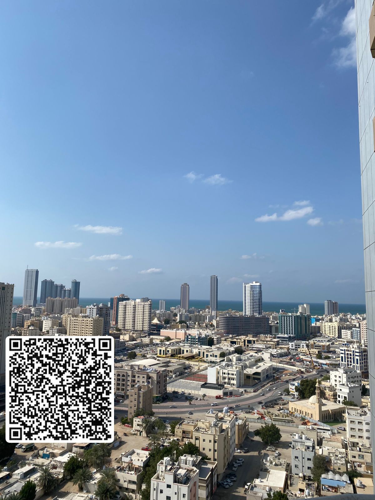 For Sale: 1-Bedroom Apartment with Living Room in Orient Towers
