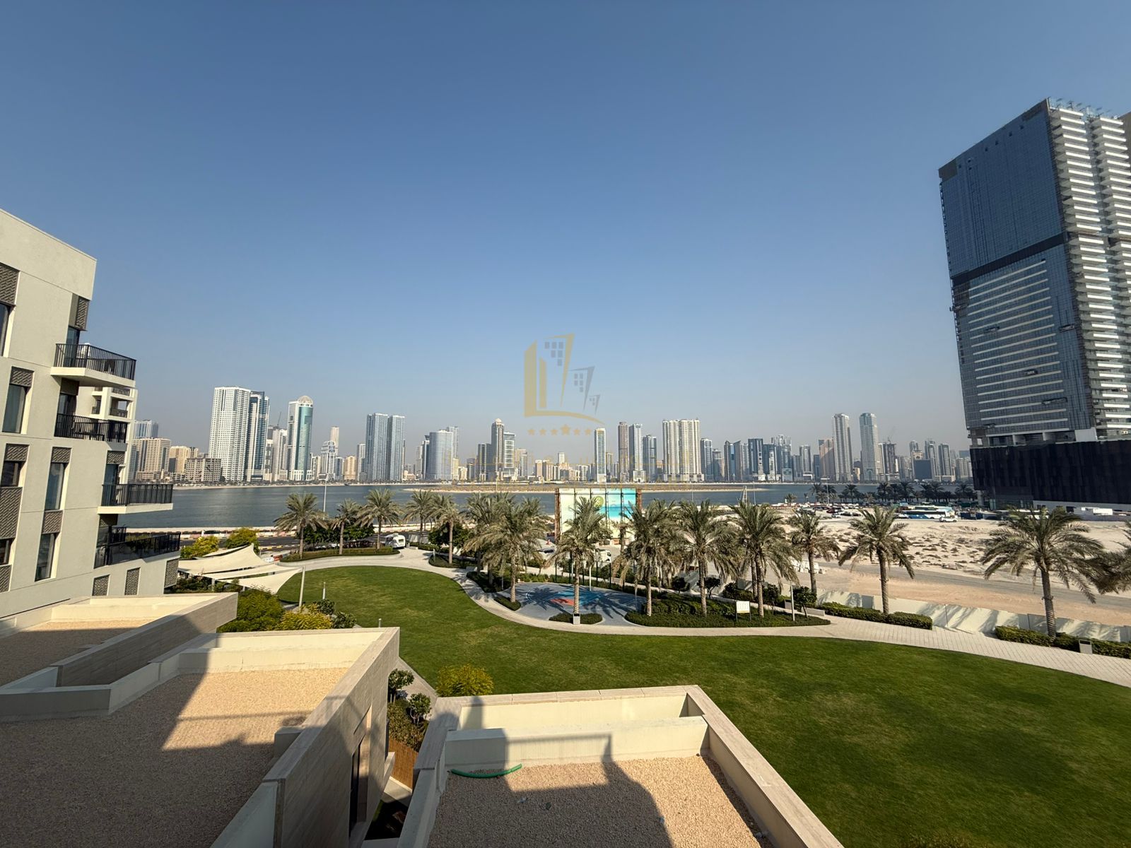 For Sale 3Bedroom Apartment with Maid’s Room and Full Sea View Naseem Building