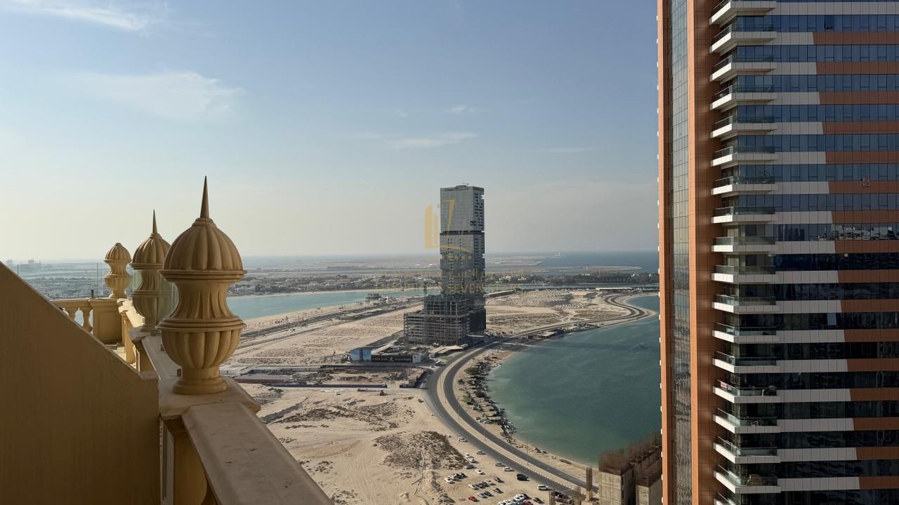 For sale luxurious apartment in majestic tower