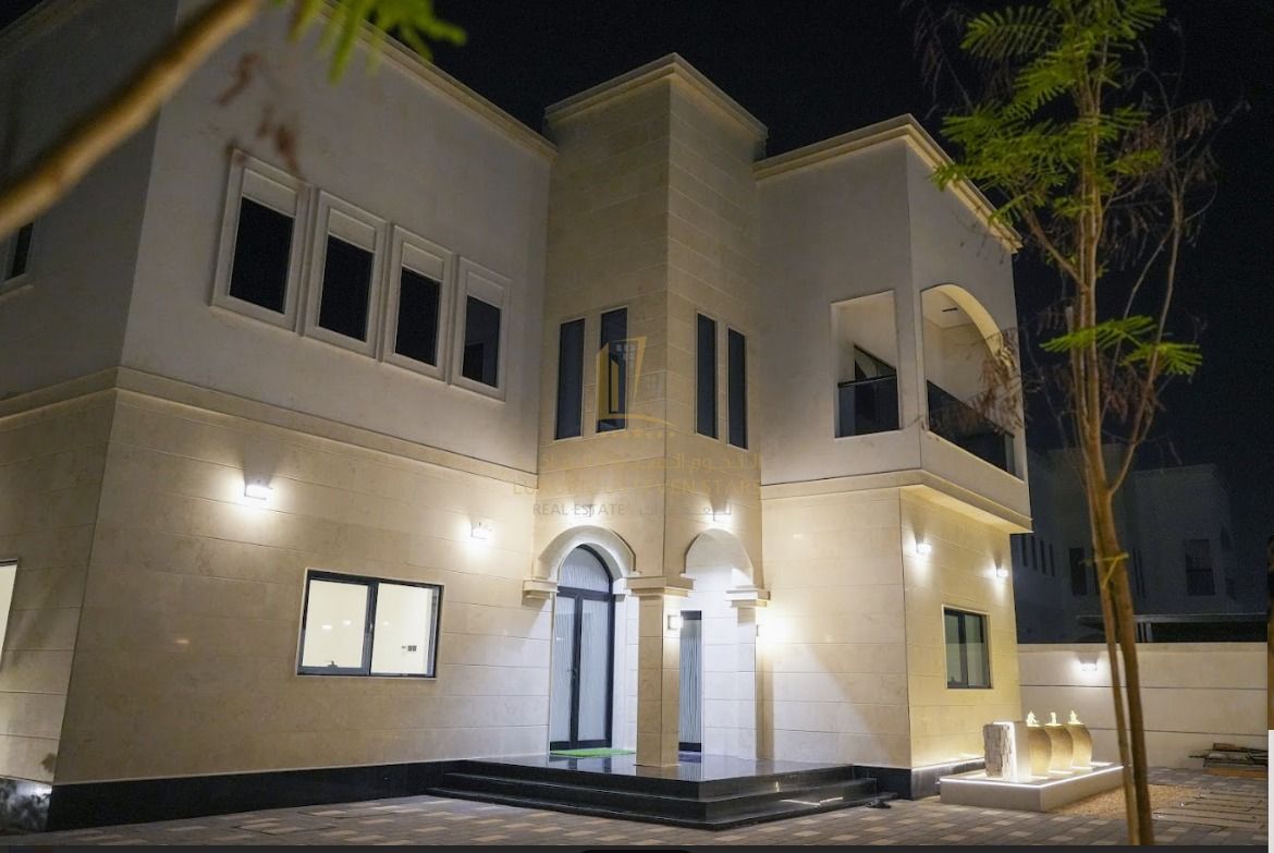 For Sale 4 Luxury Villas with Super Deluxe Finishing in Al Hoshi