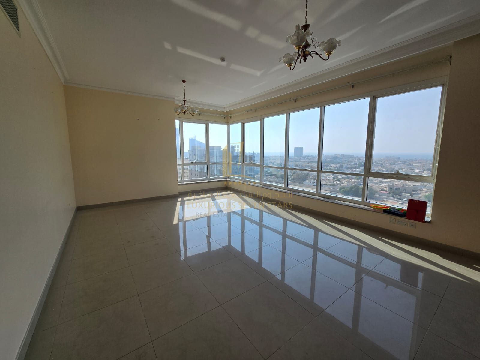 Luxury Apartment for Sale in Al Muhannad Tower
