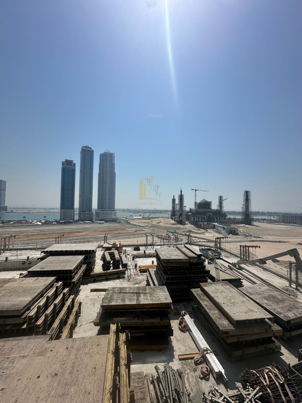 For Sale Luxury-Finished Apartment in Al Alia Tower