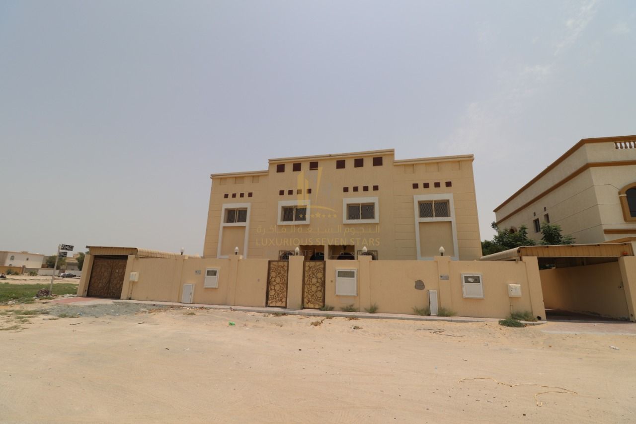 For Sale Luxurious Villa with High-End Finishes in Al Ramtha Area