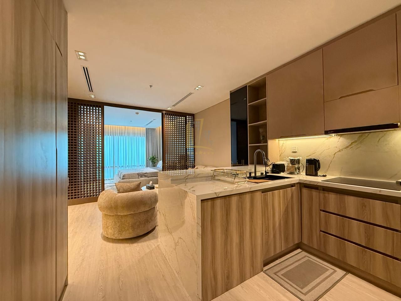 For Rent Luxury Studio in The Residence Tower, Al Khan