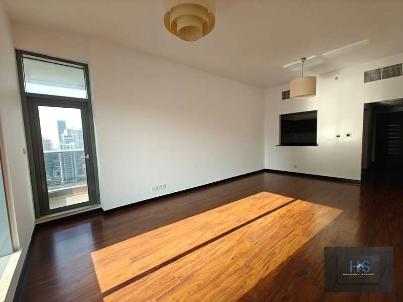 CHILLER FREE -CLOSE TO METRO-SPACIOUS