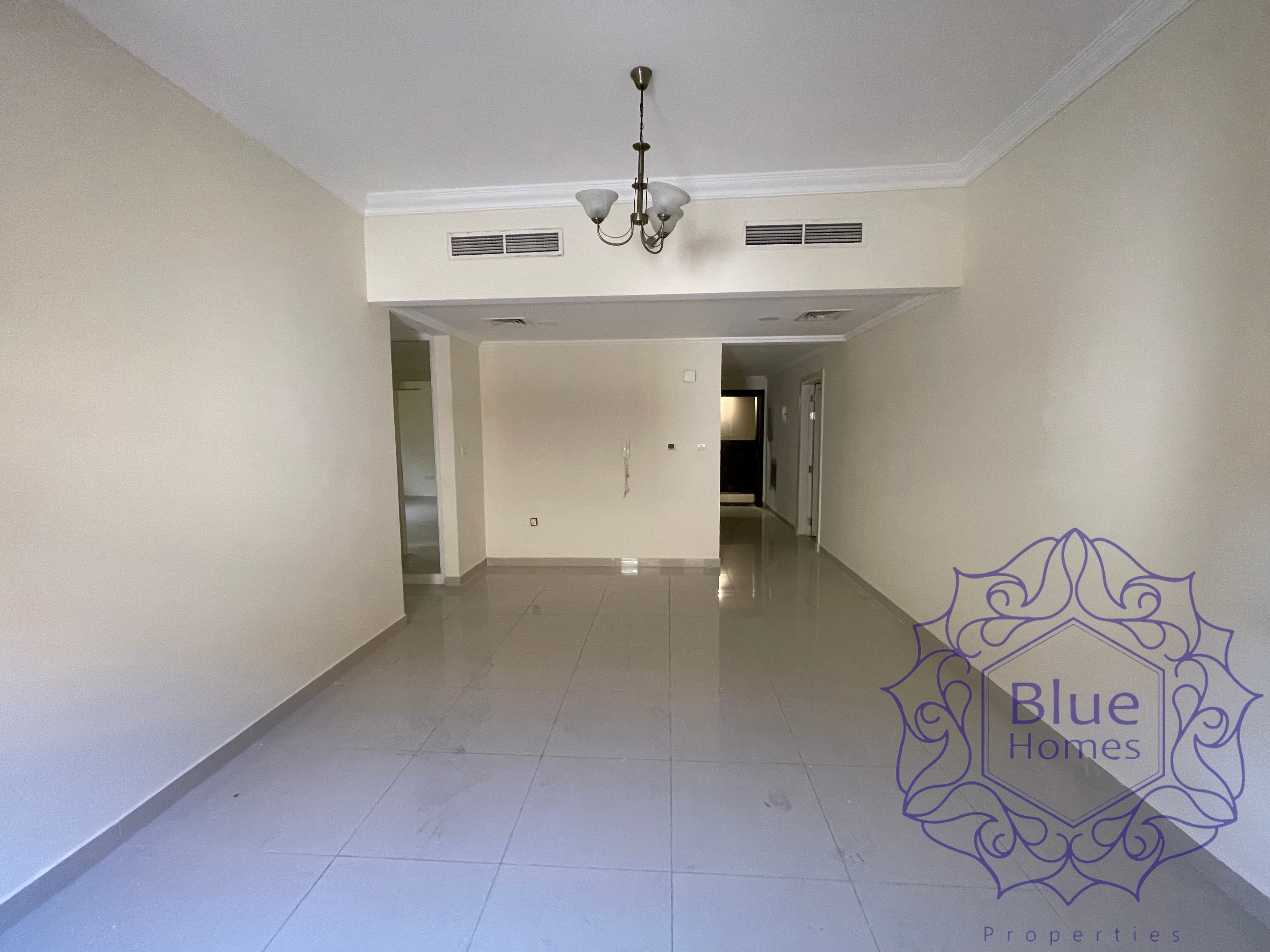 Big luxury 1bhk wardrobes and free coverd parkin