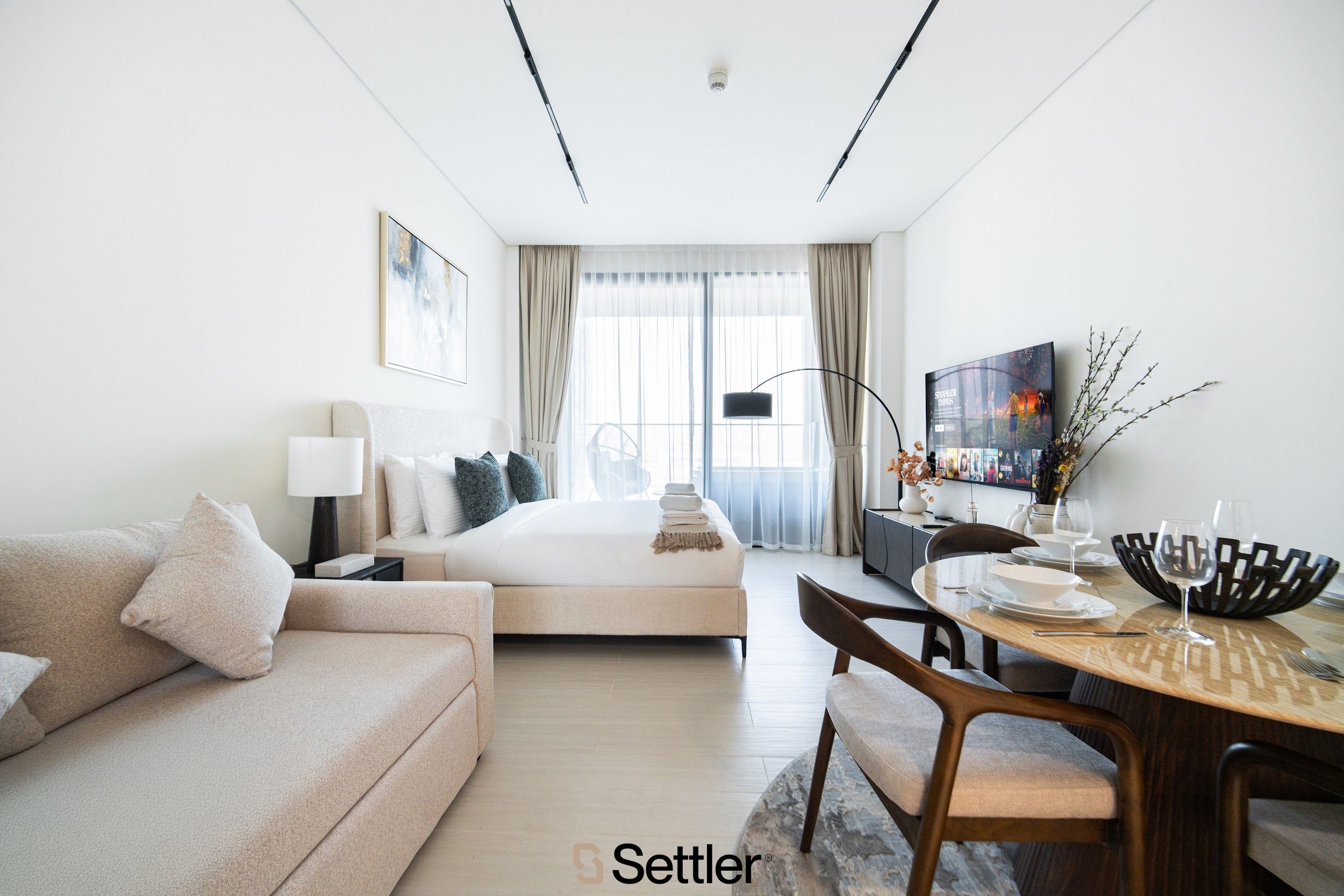 Luxury Studio with Jacuzzi | High Floor | Trillionaire Residences, Business Bay