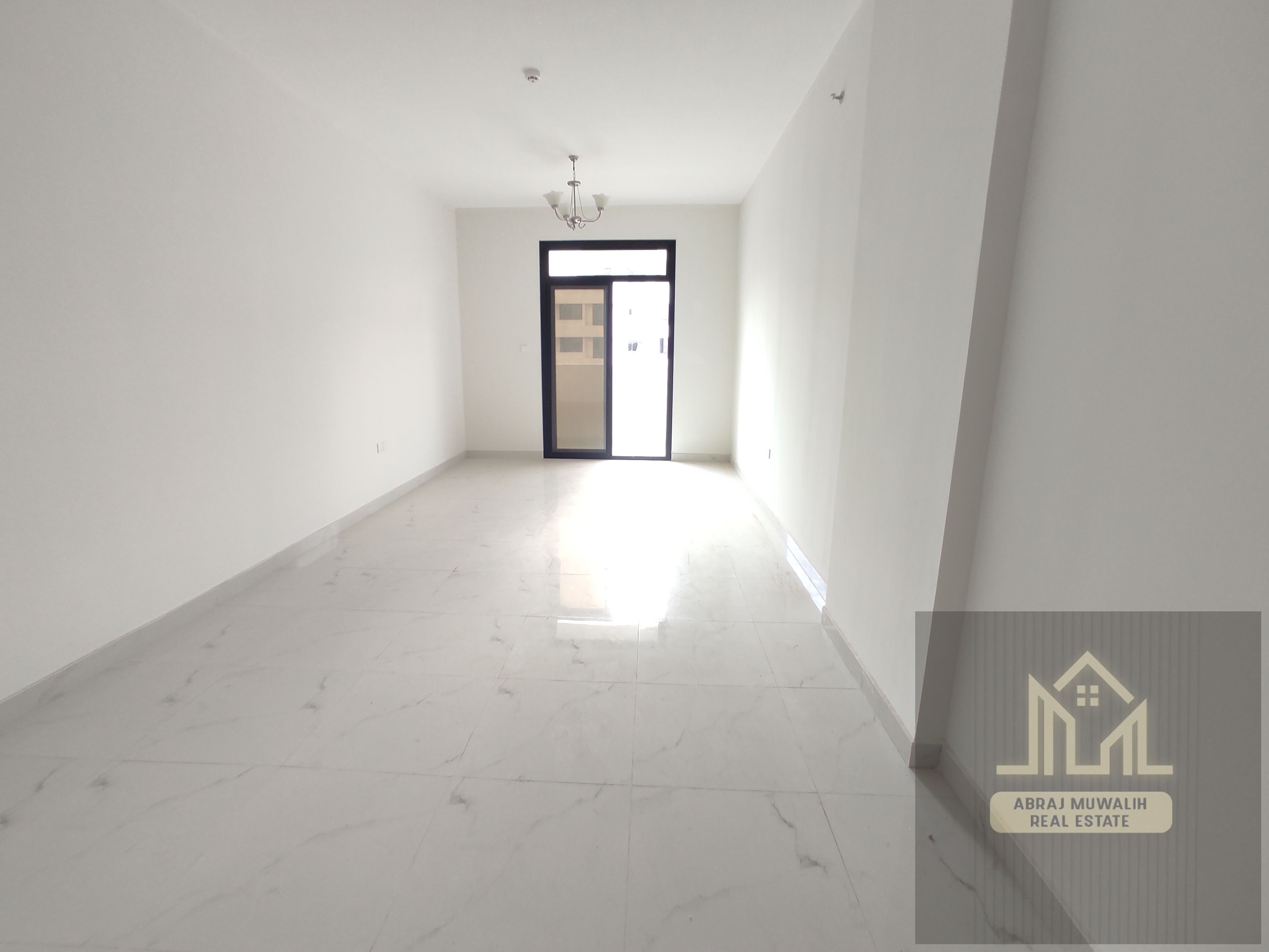 \ Hot Offer! 2BHK Apartment | 3 Washrooms with 3 balcony | Only AED 64K