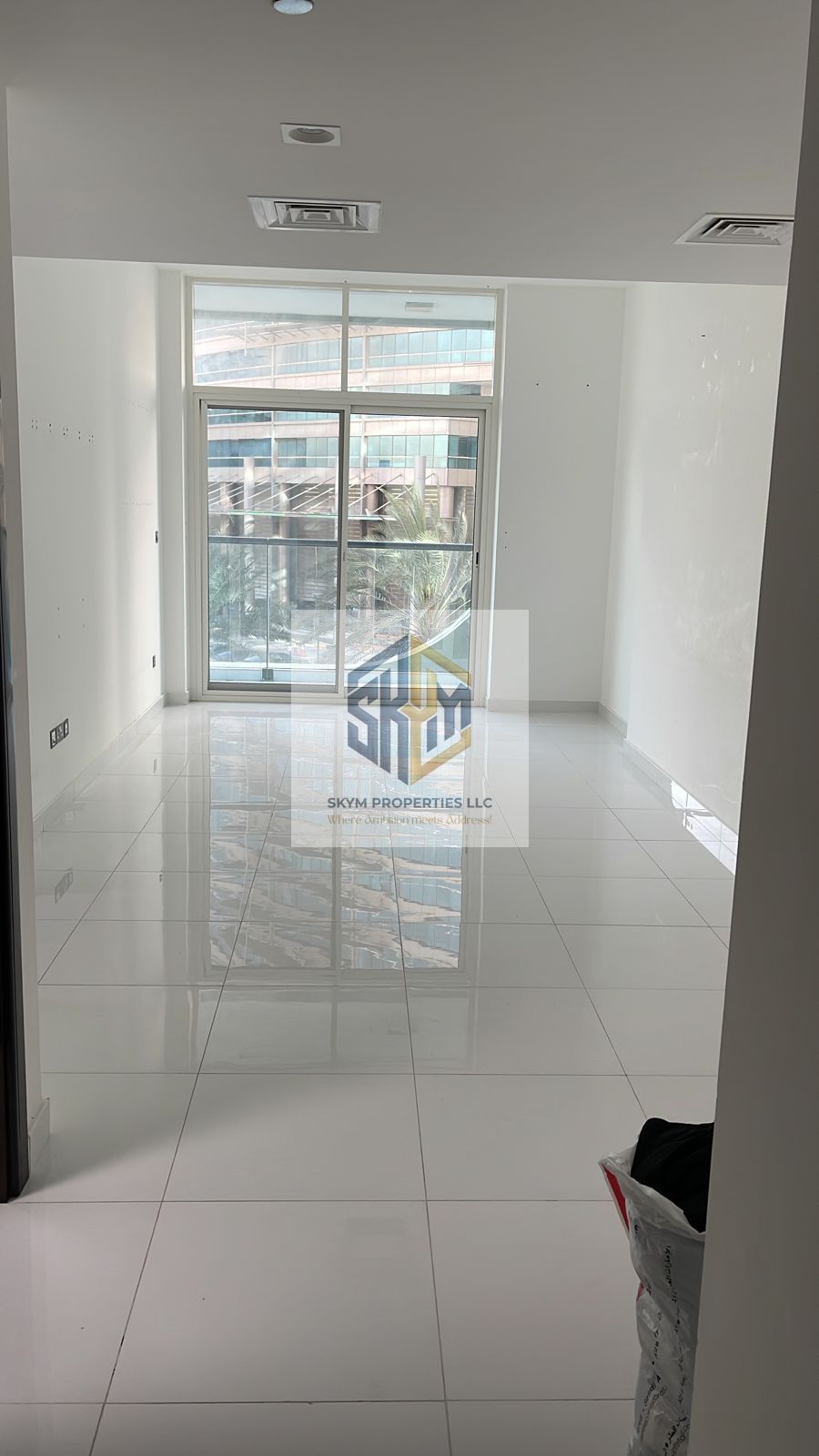 1 BHK JUST OPPOSITE TO NORTH PARK