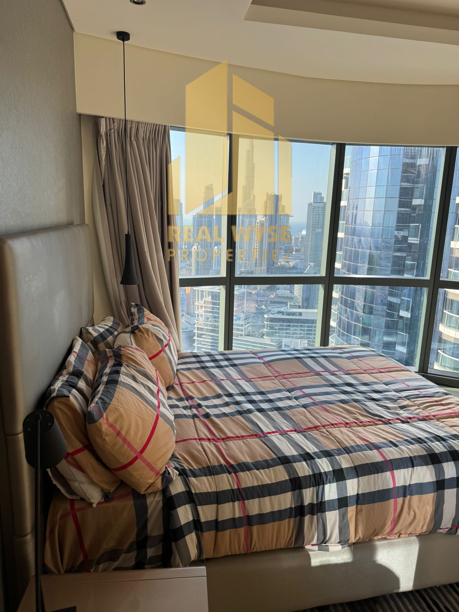 THE BEST GOLDEN OPPORTUNITY FOR A BUYER IN DUBAI