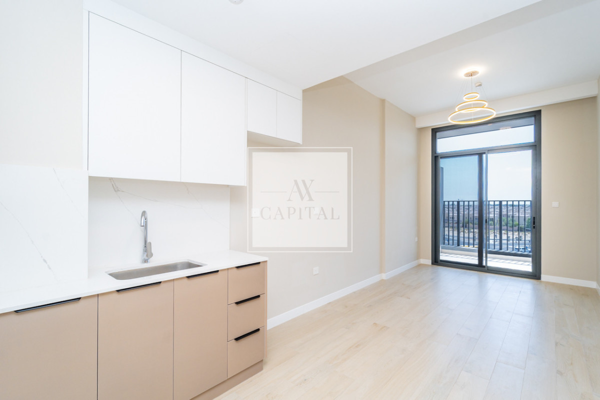 Podium Level | Direct access to Pool | Rented