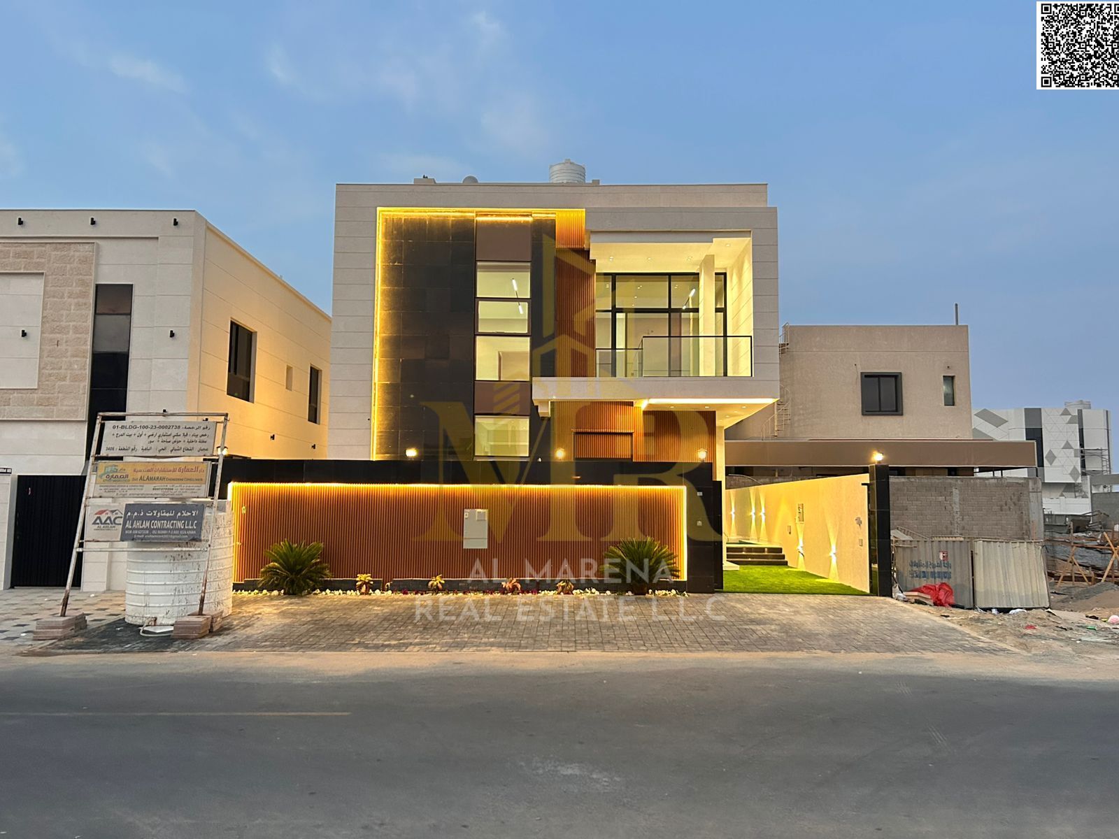 Luxury villa for sale in Al Bahia area, featuring two floors and a rooftop, a modern swimming pool, spacious living areas, reception halls, and compre
