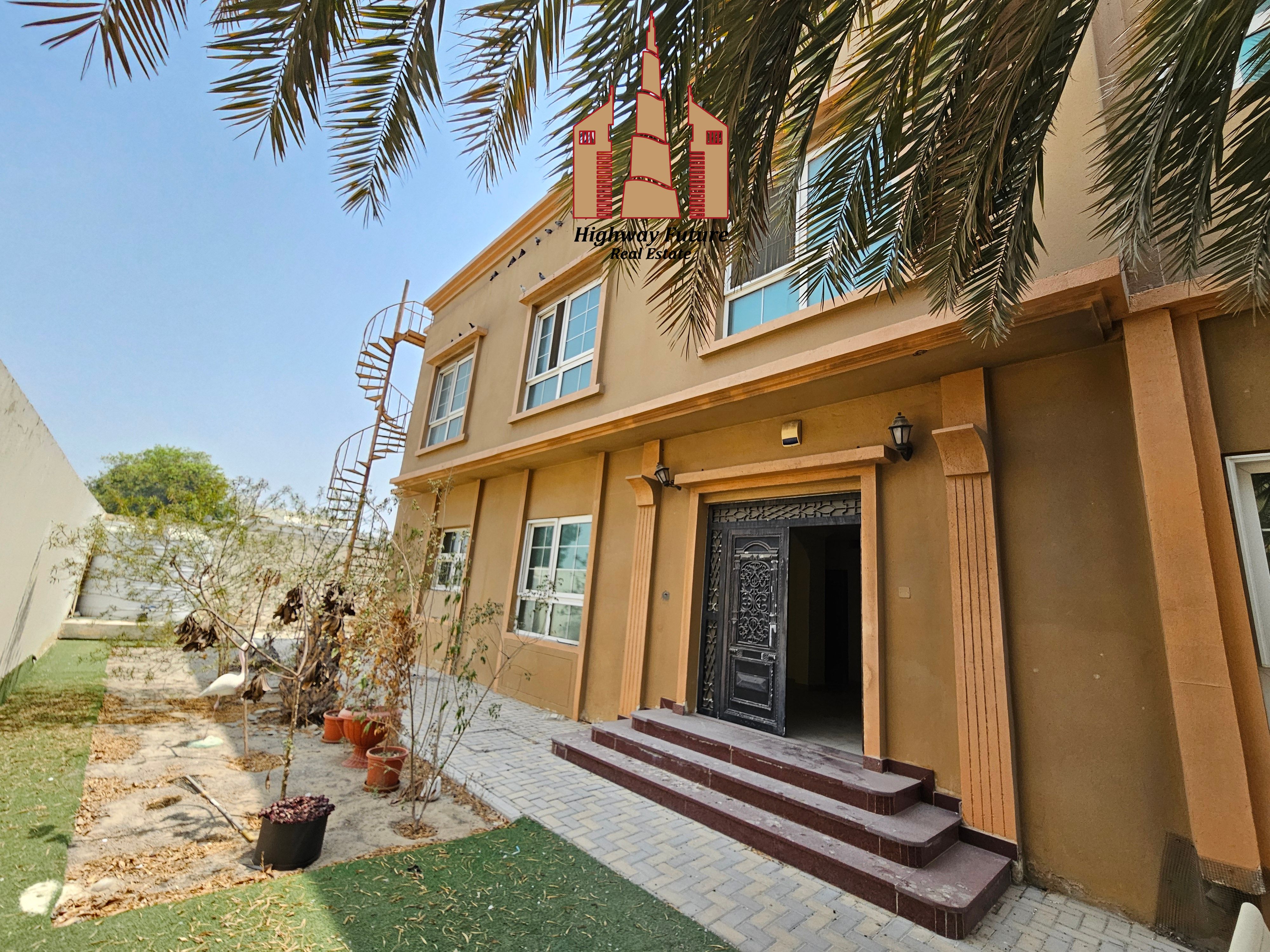 4 Bhk Hall Majlis Maids room balcony big yard parking Central AC wardrobe 95k