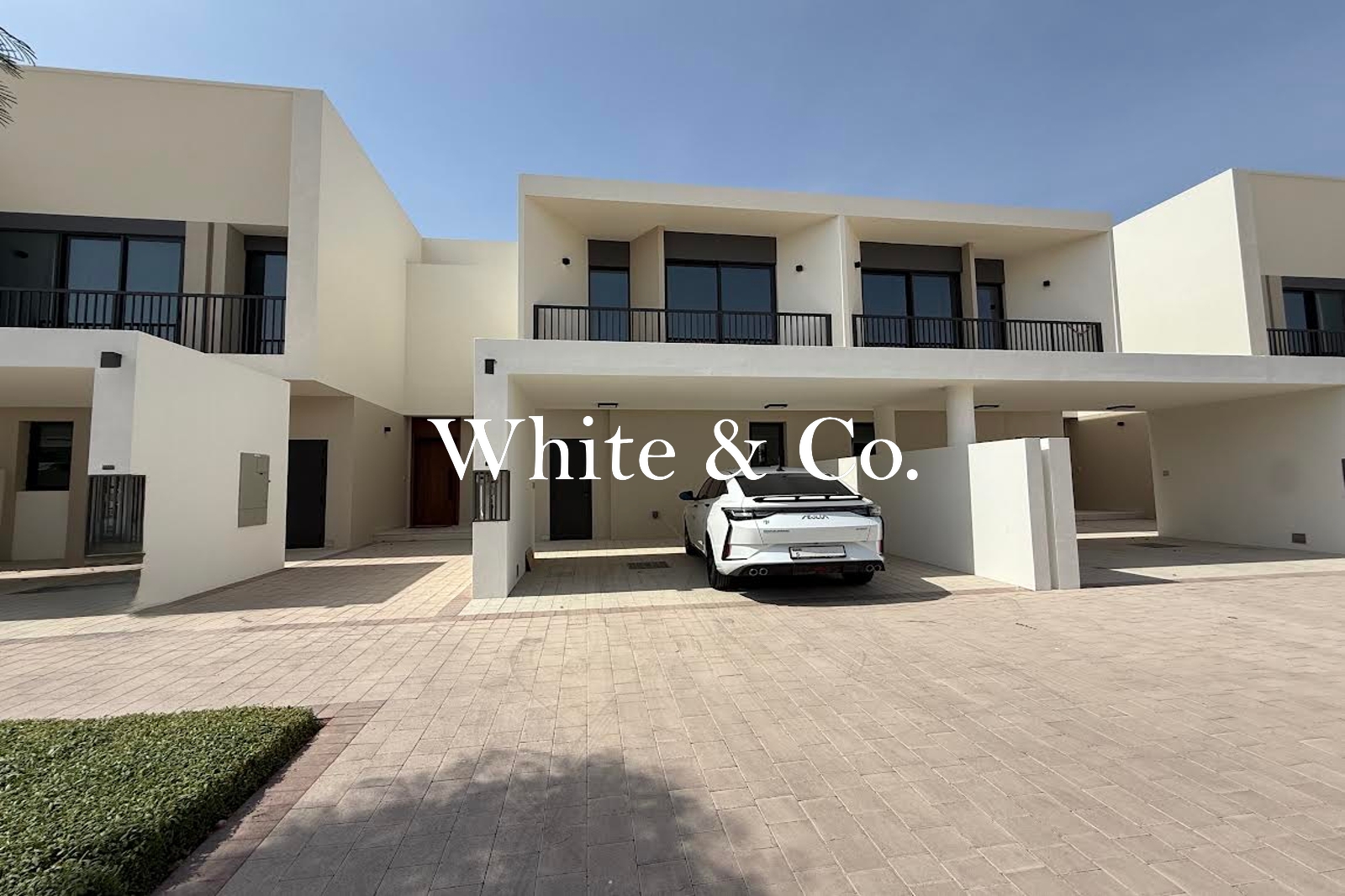 Desirable Family Unit | Vacant | EXCLUSIVE