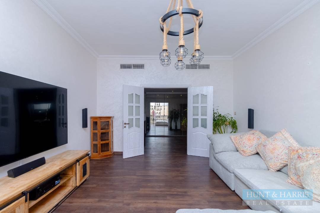Furnished Upgraded 3 bedroom + maids for Rent in Al Hamra Village