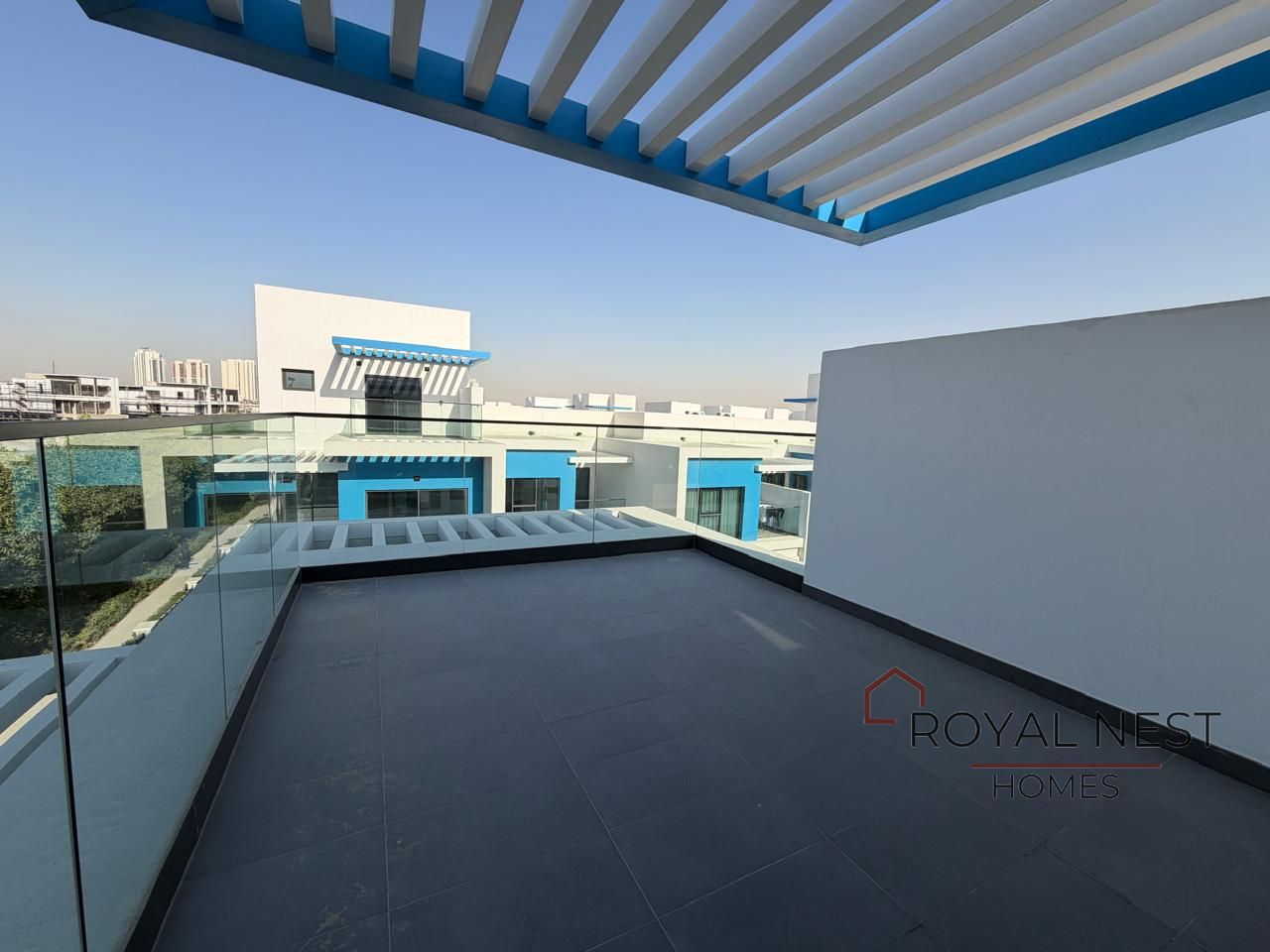 High-End 5BR | Big Size | Single Row |