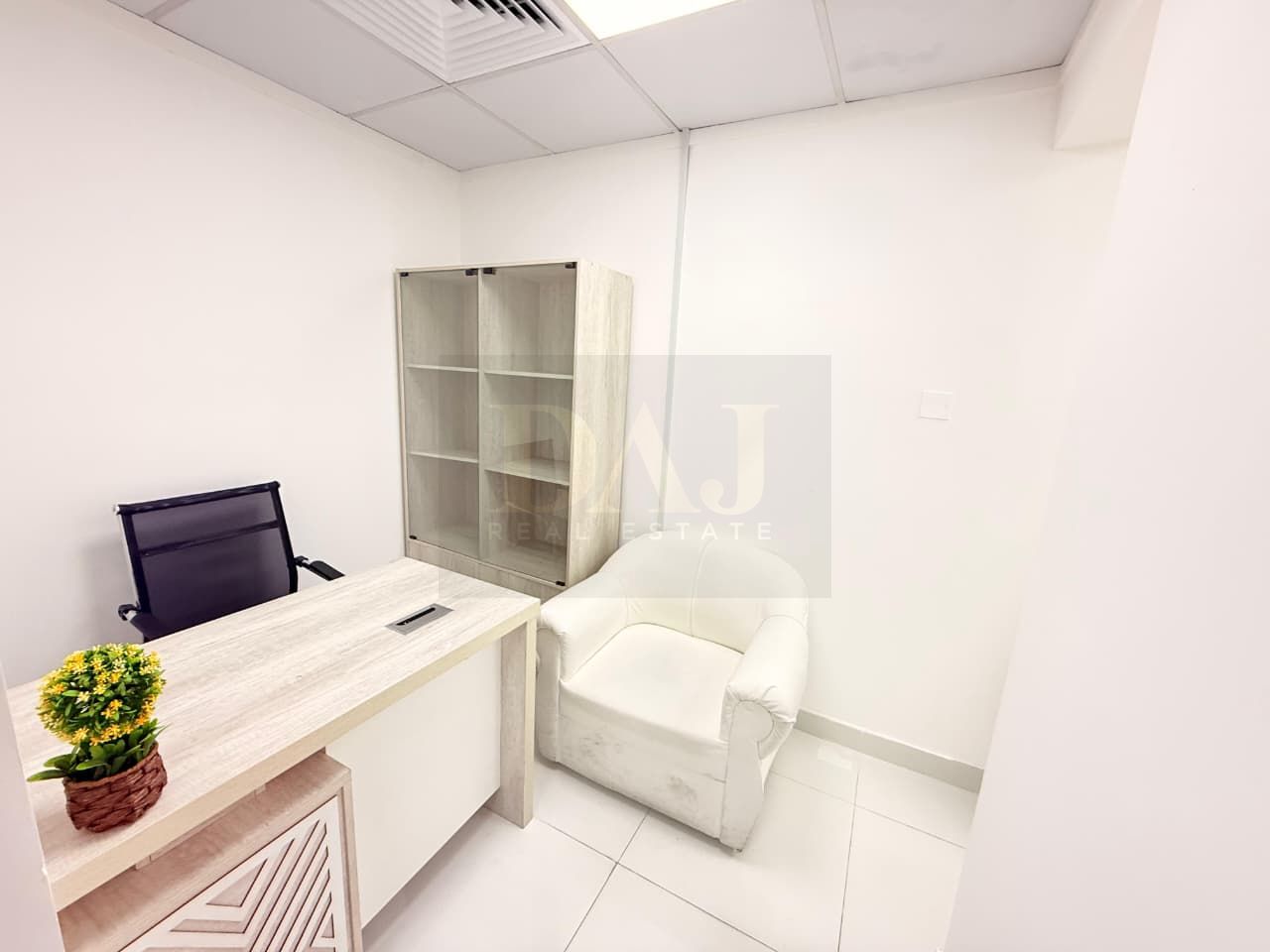 Beautiful Office | Direct From Landlord | Near to Metro Station |