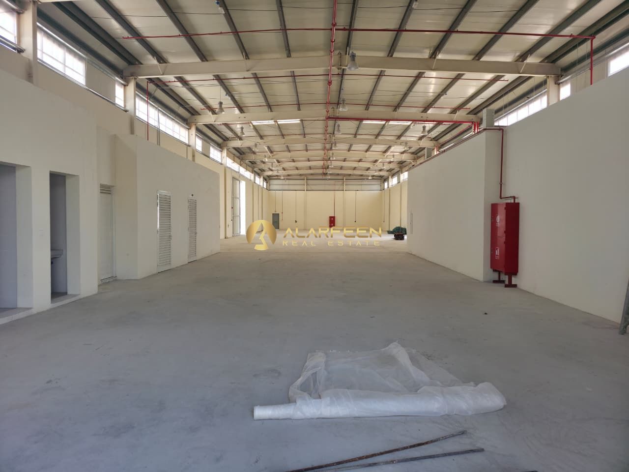 7400 sqft / 18kw Warehouse