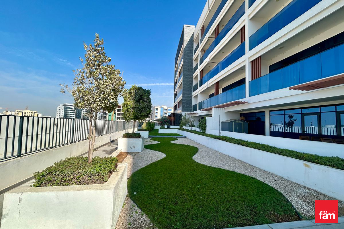 Community Living | Spacious Unit | Rooftop Access