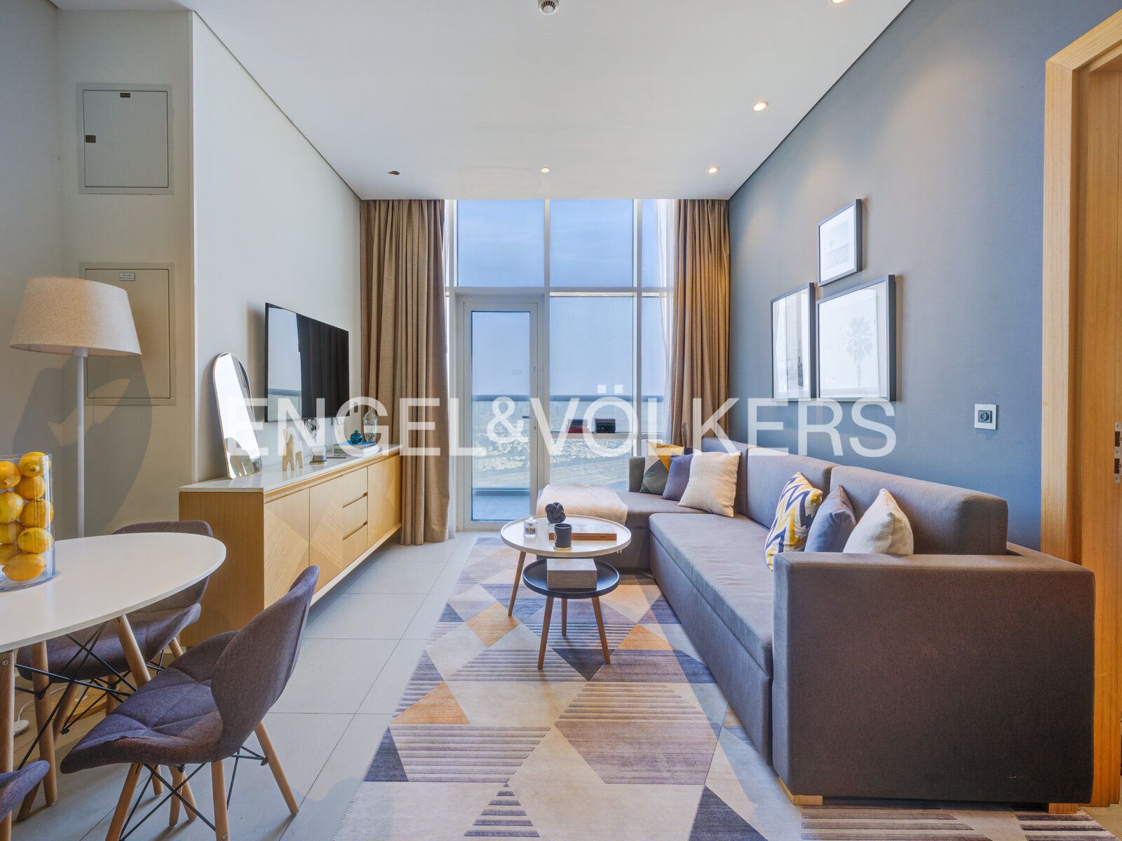 Fully Furnished | High Floor | Vacant | Rare