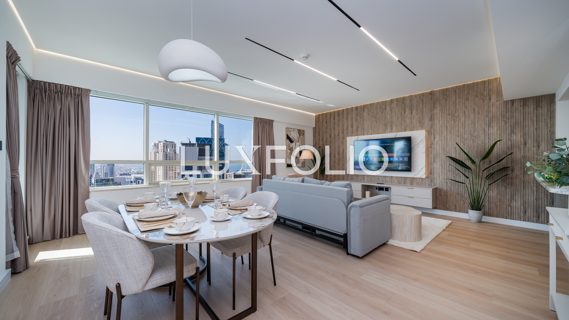 EXCLUSIVE | FULLY UPGRADED | VACANT