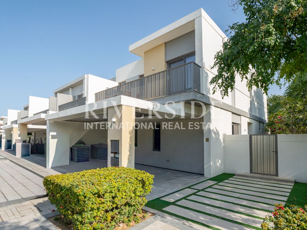 VOT | Single Row | Prime Location | Well Kept