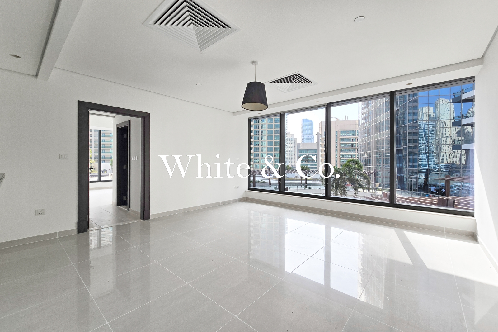Vacant Now | Bright Unit | MUST SEE
