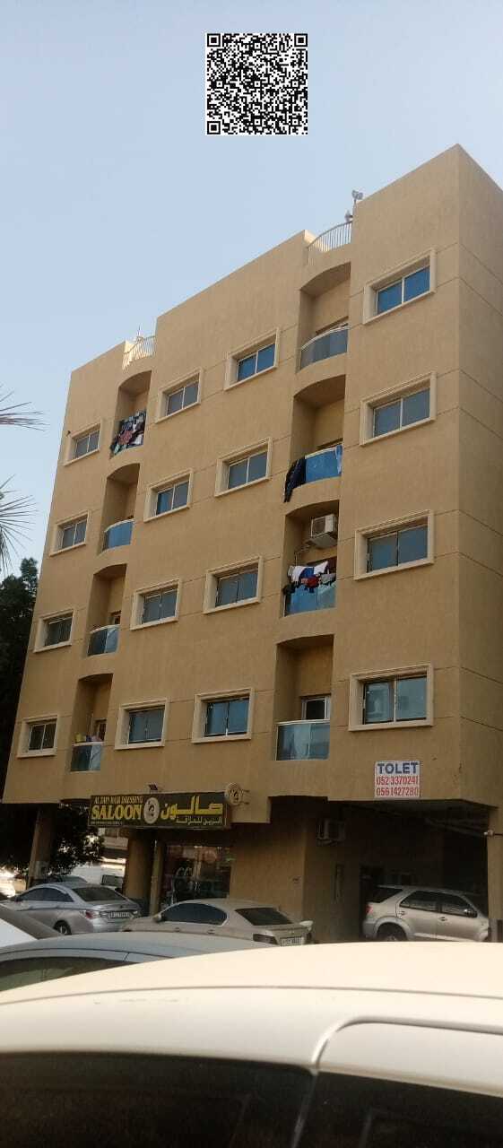 Building for sale, 40 apartments, excellent location