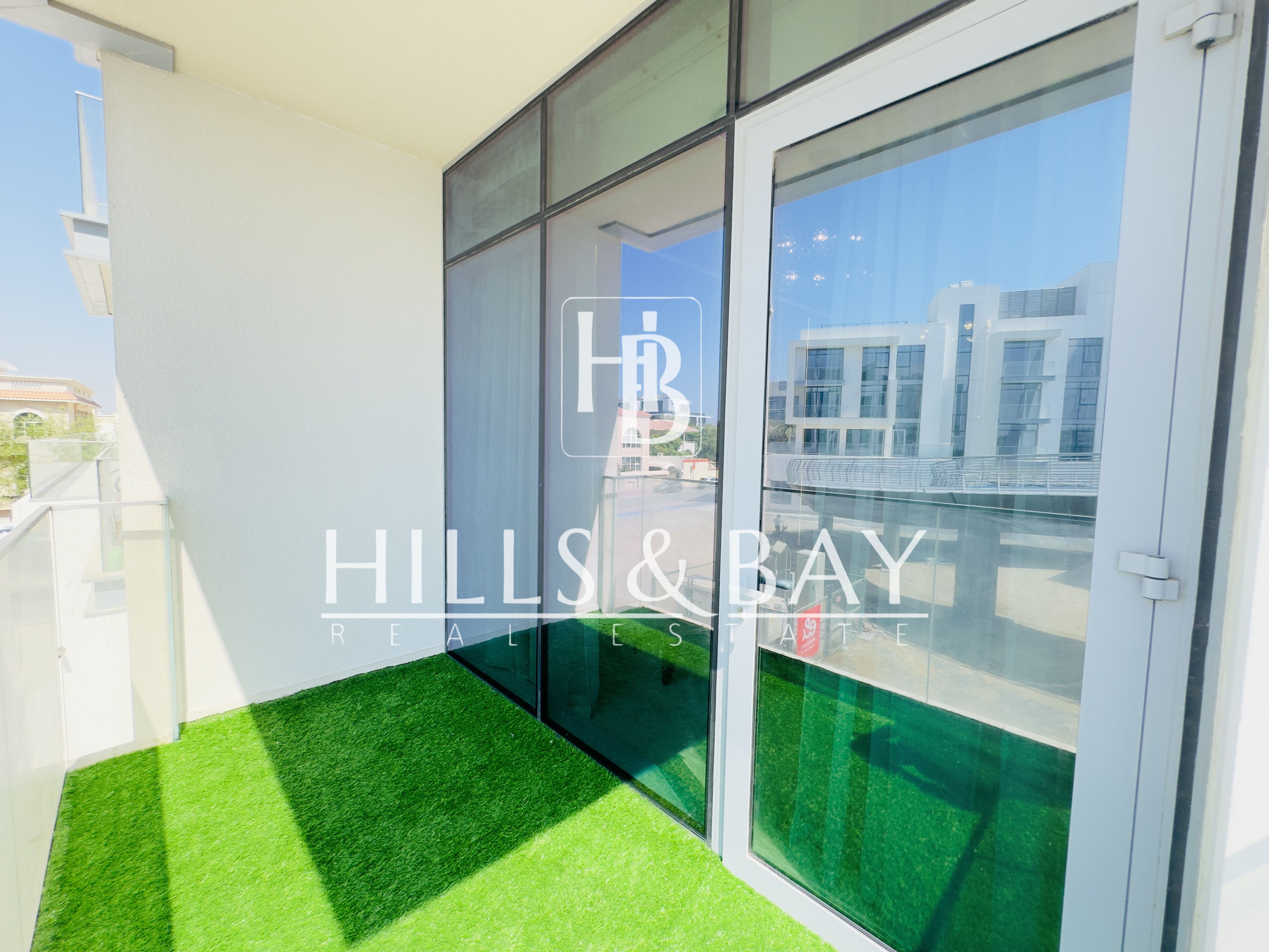 Furnished 2-Bed Apartment –Canal Front 2 Al Wasl