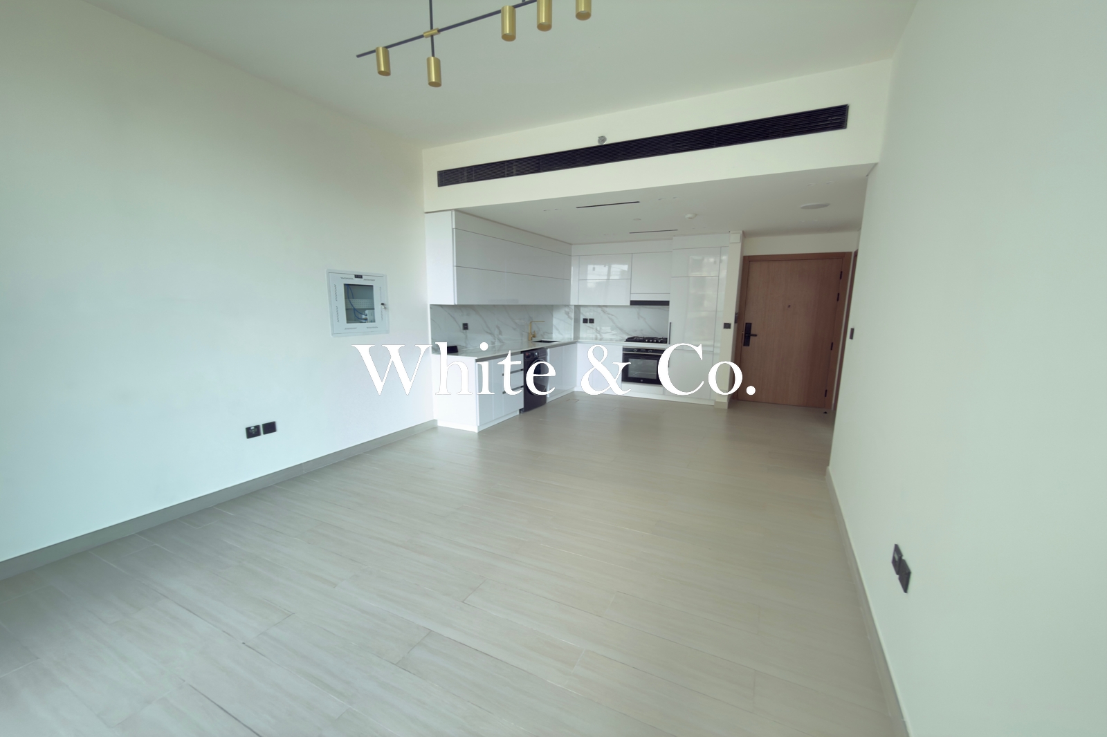 One Bed | Unfurnished | Cheques Flexible