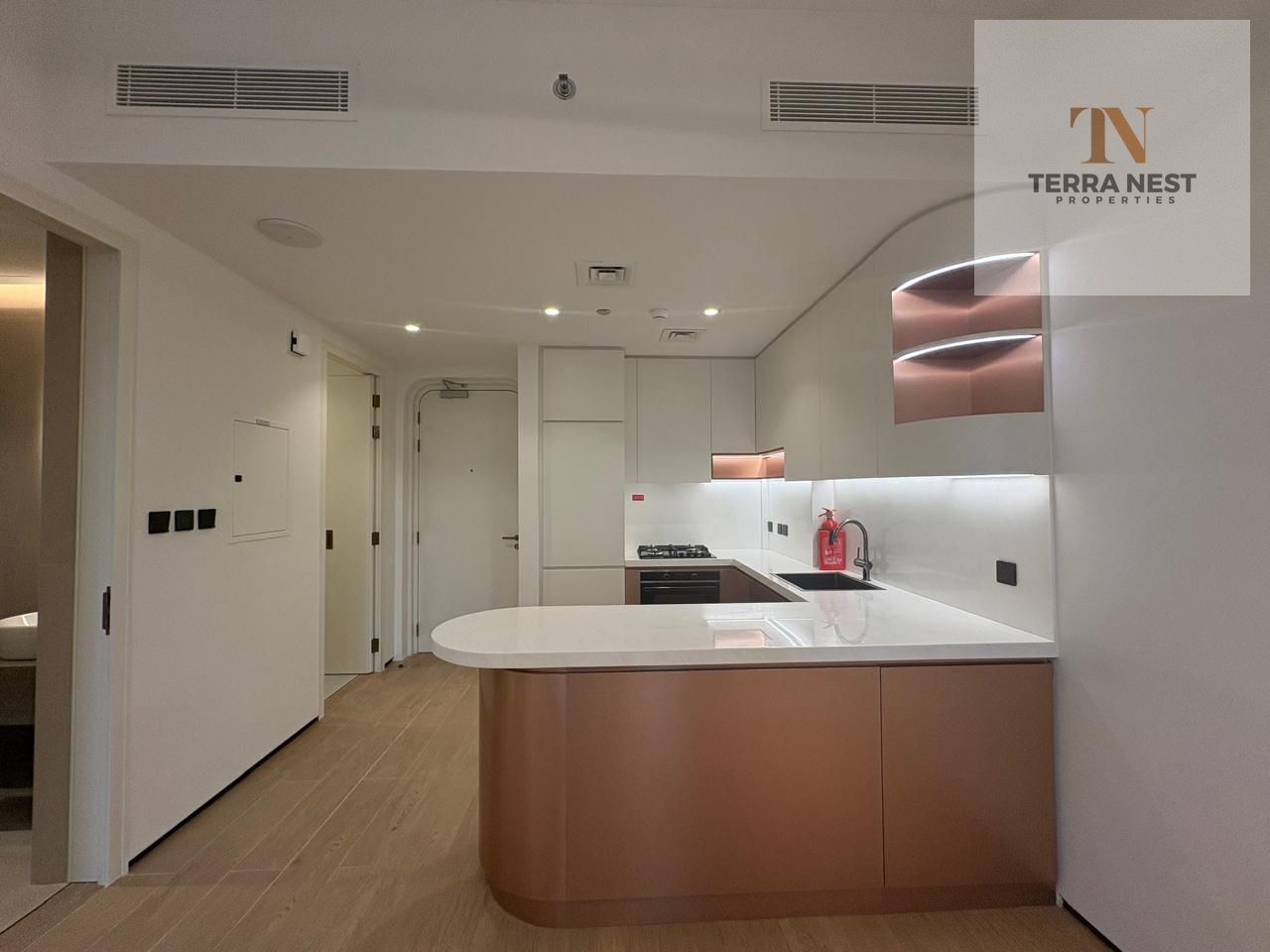 BRAND NEW LUXURIOUS 1BR | LAUNDRY ROOM | SPACIOUS