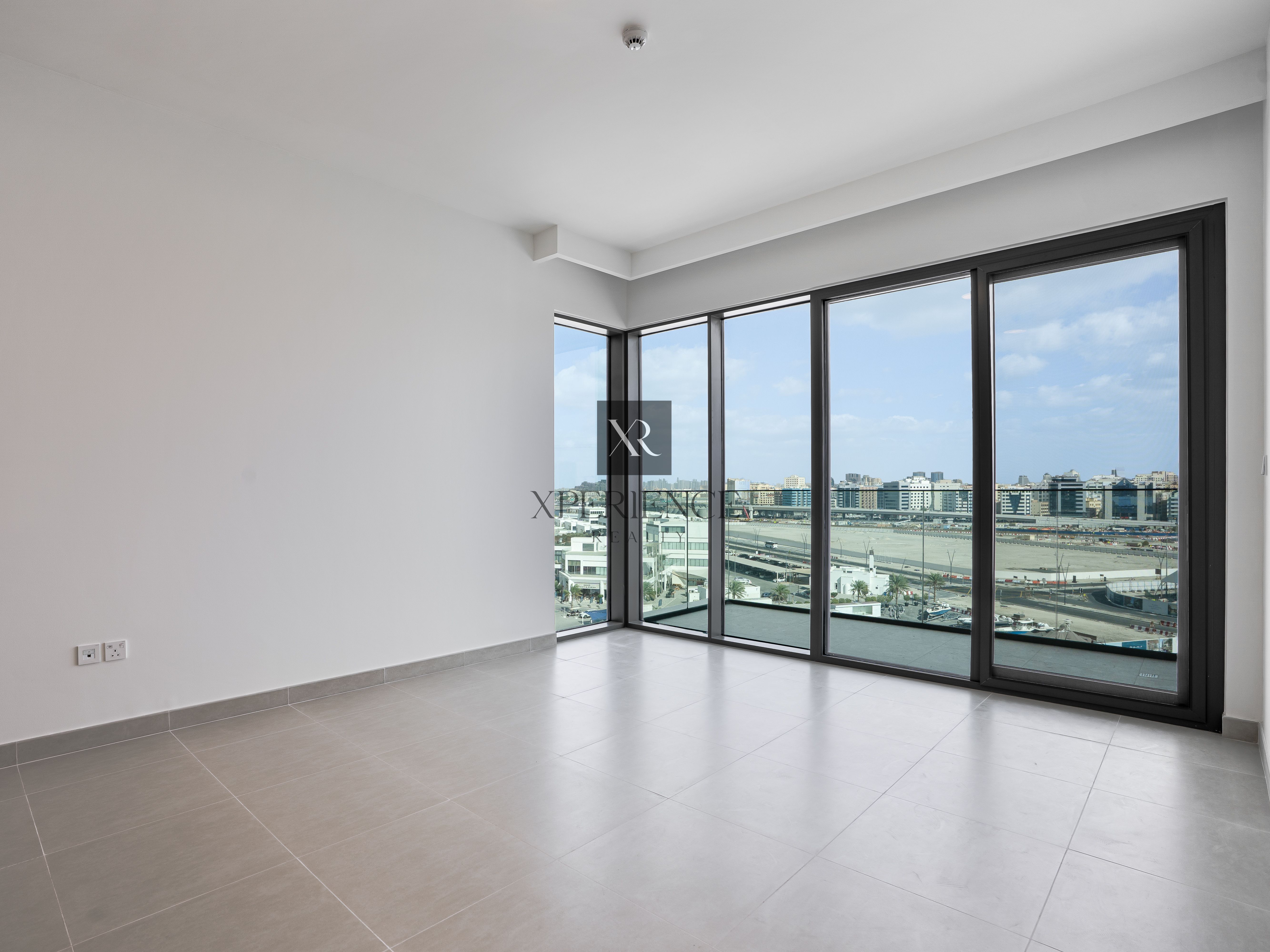 MARINA CANAL POOL |BURJ VIEW | HIGH FLOOR | BRAND NEW | RESALE