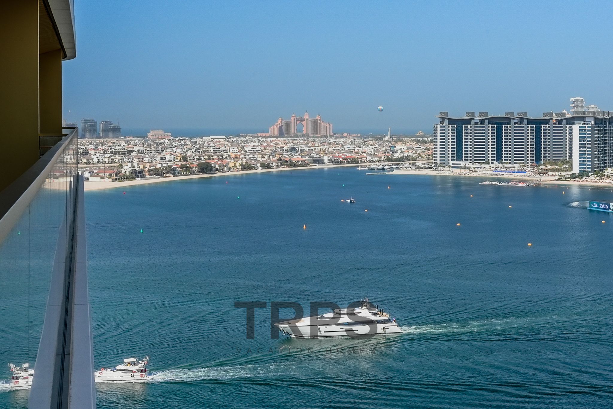 Atlantis & Marina View | Private Beach | Furnished