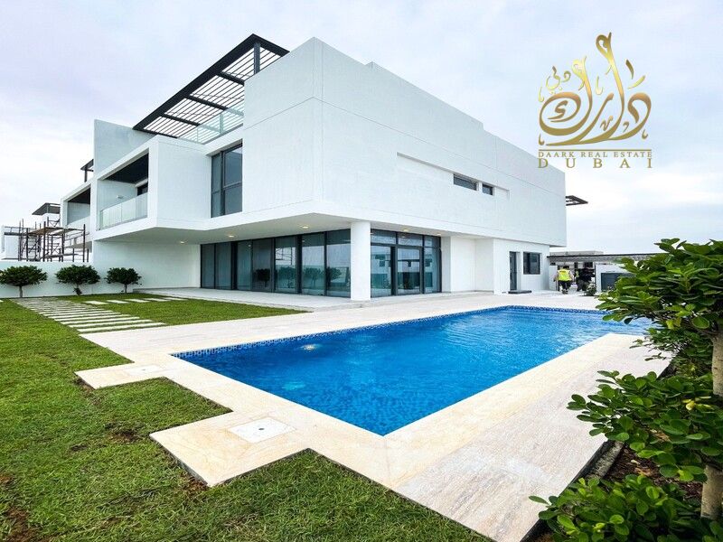 PRIVATE BEACH | RECEIVE YOUR KEY | MORTGAGE | LUXURY LIVING