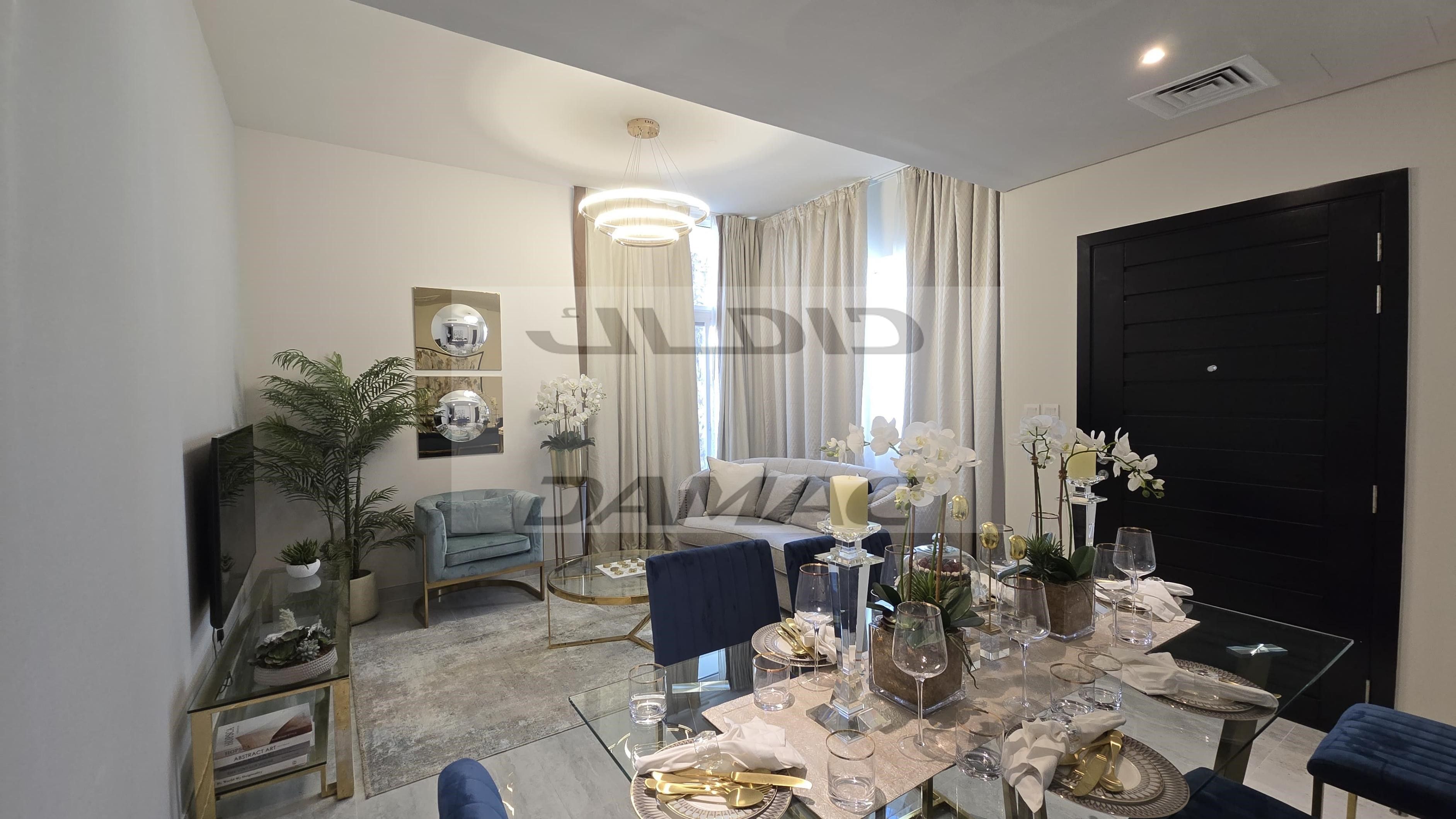 Fully Furnished 3-Bedroom Townhouse | 4 Cheques