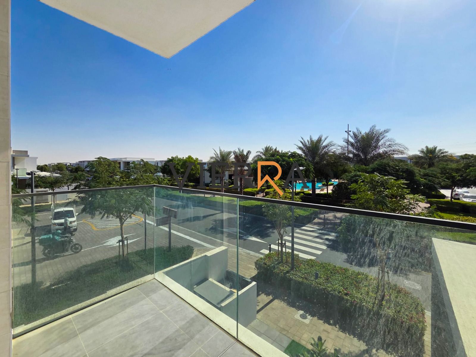 Exclusive 4- Bedroom Seraj Design Villa | Next pool, park & gym