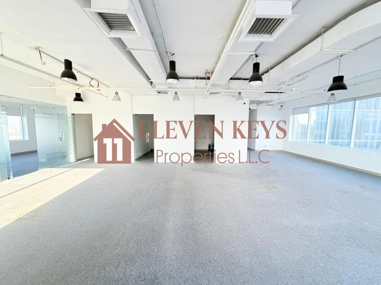 HUGE SIZE OFFICE | MIRROR PARTITIONED | READY TO MOVE
