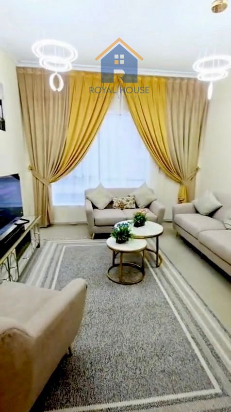 One bedroom and living room, excellent tower