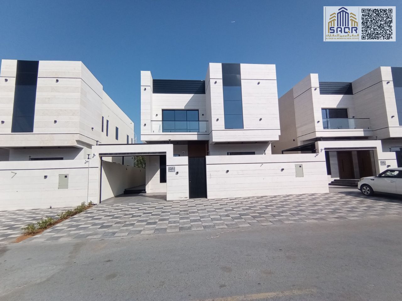 Super duplex villa finishing / Freehold for life / Fees included