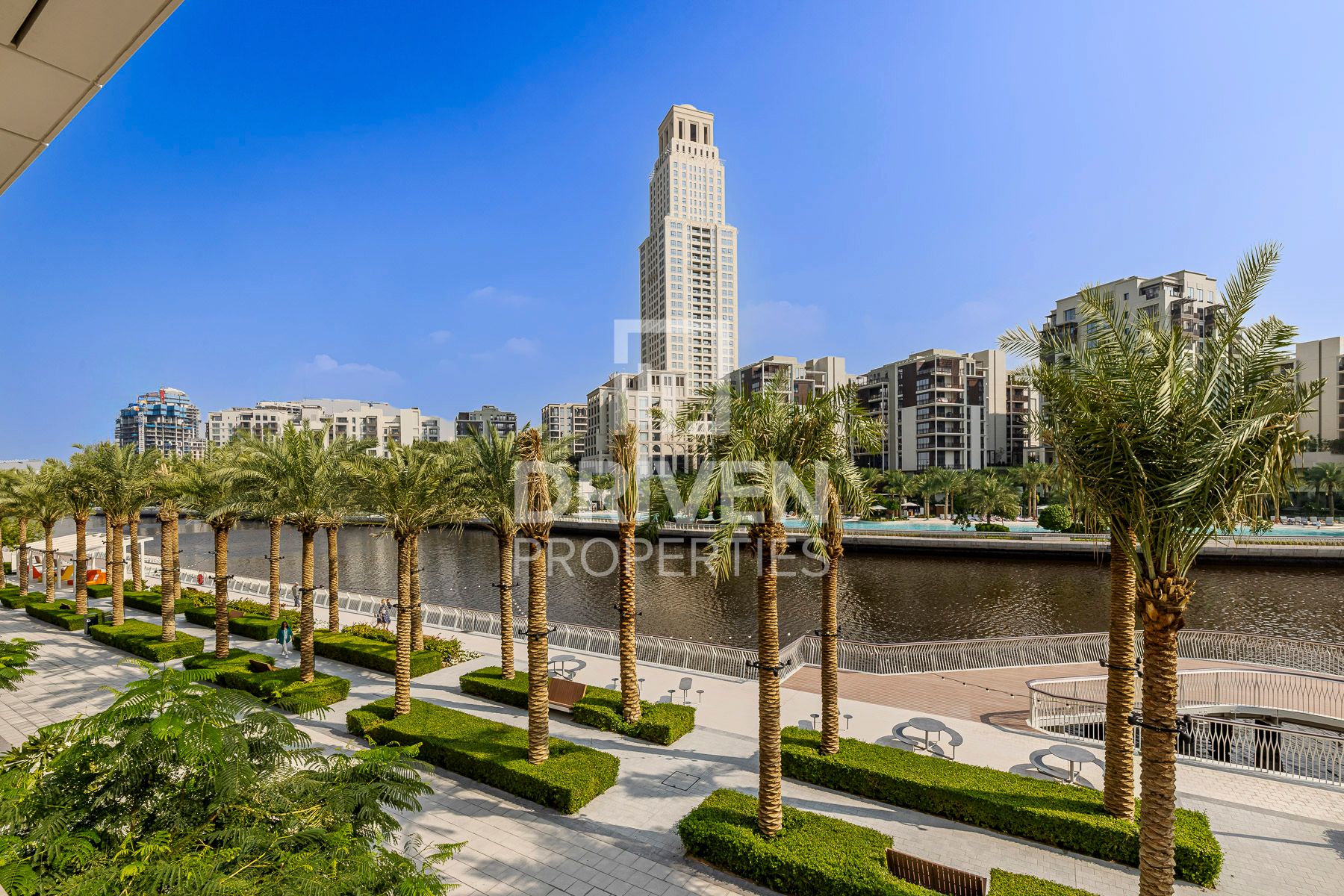 Brand New | 2 Floors | Amazing Canal View | Vacant