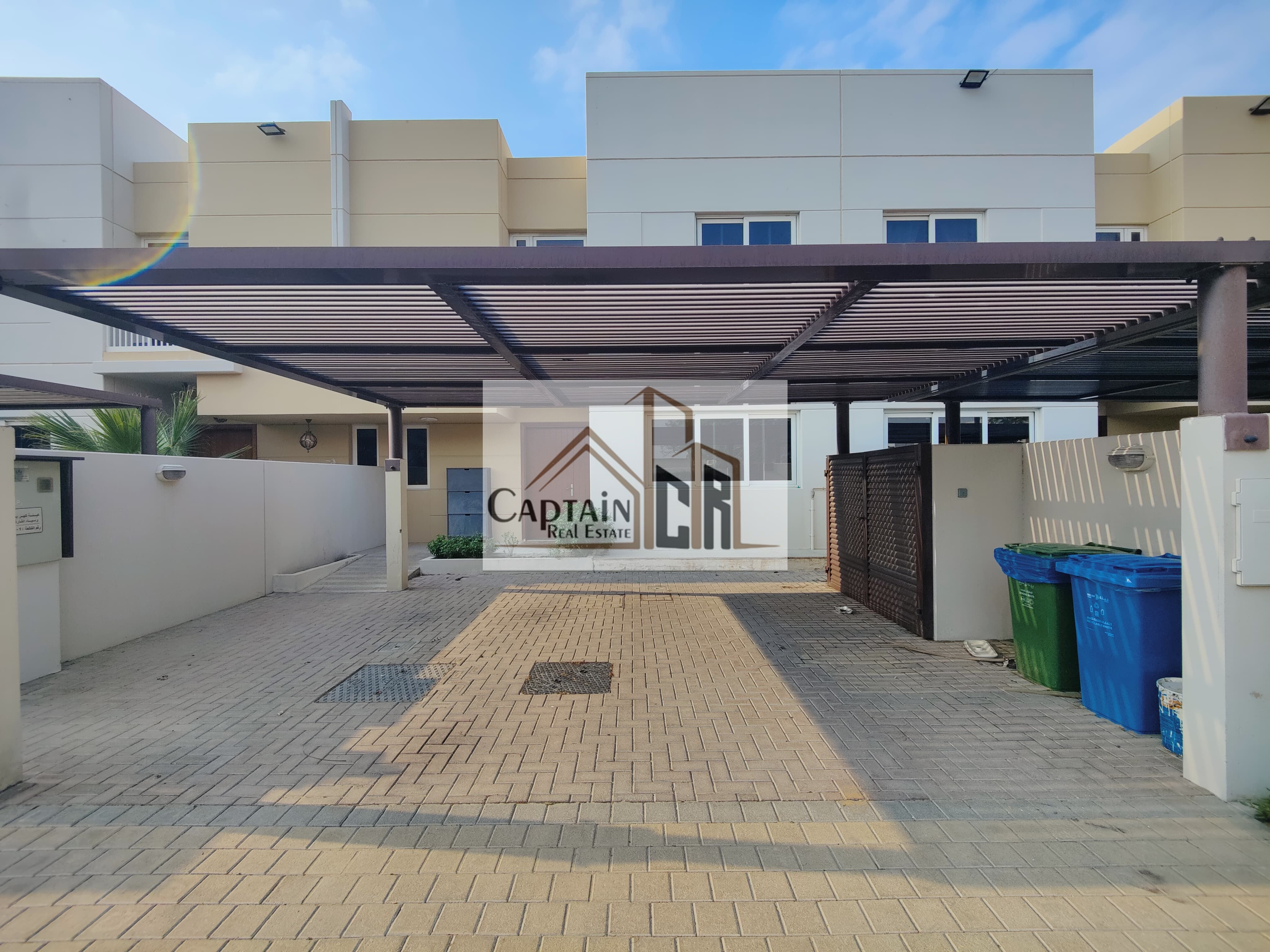 Hot offer 4bhk villa Semi furnished // Private Pool Ready to Move.