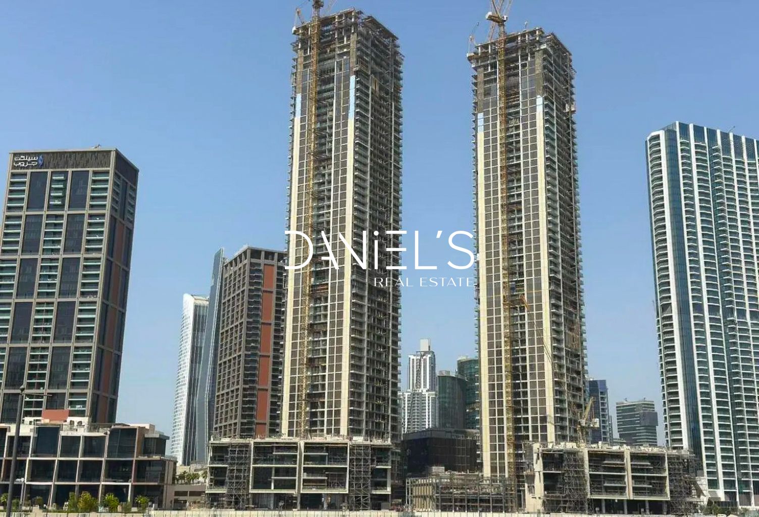 Corner 02 Unit | Burj Khalifa View | High Floor