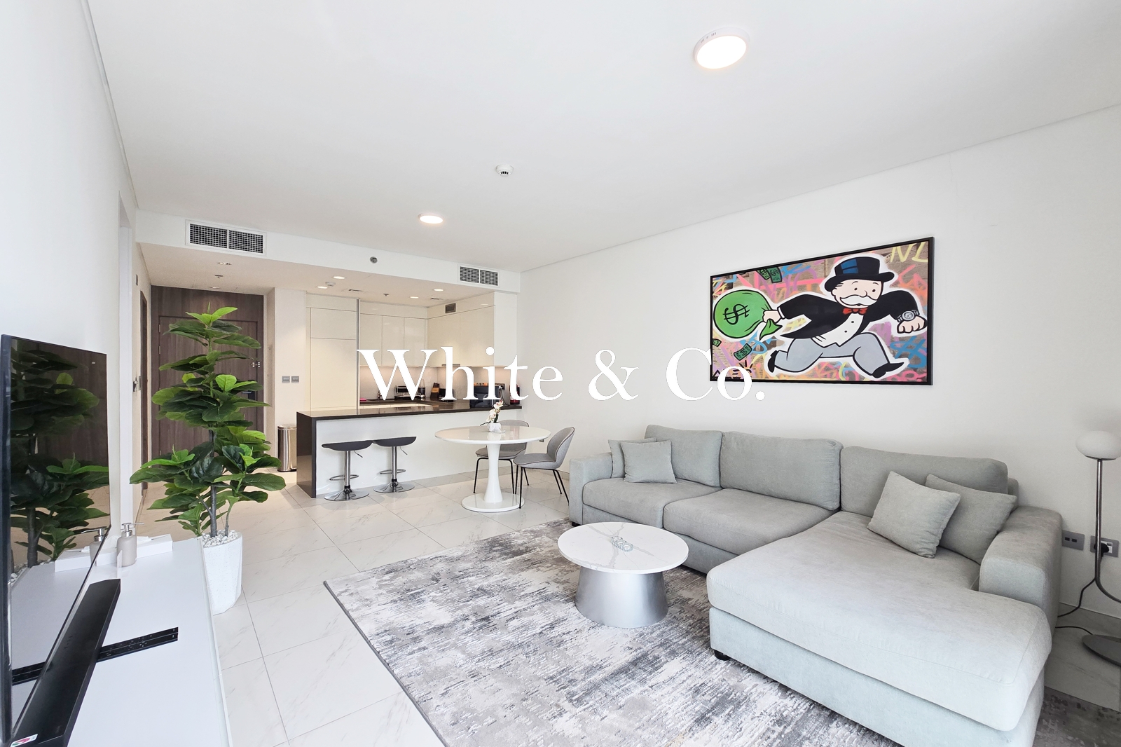 Fully Furnished | Stylish | 1 Bed