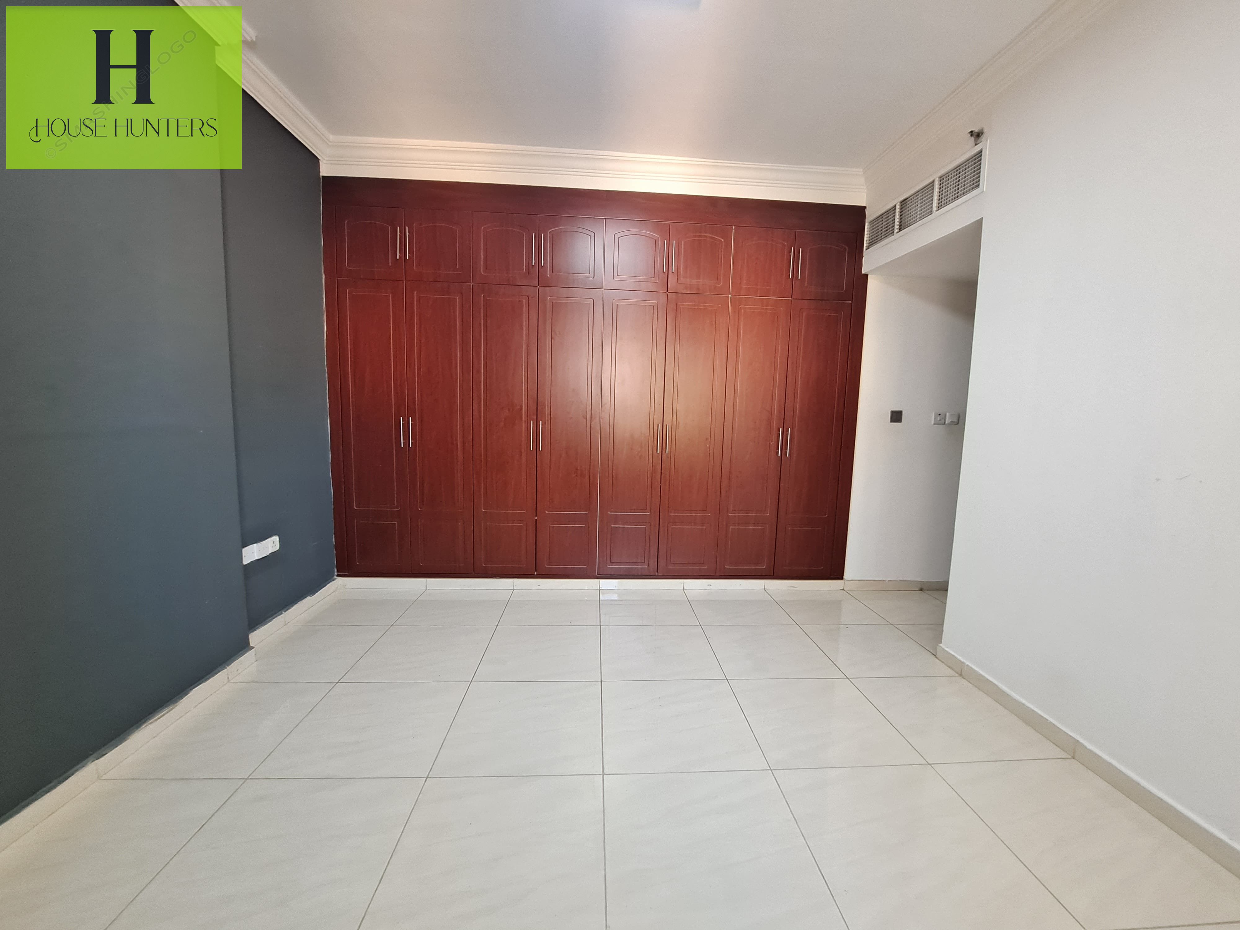 Spacious 1bhk Big Balcony with parking