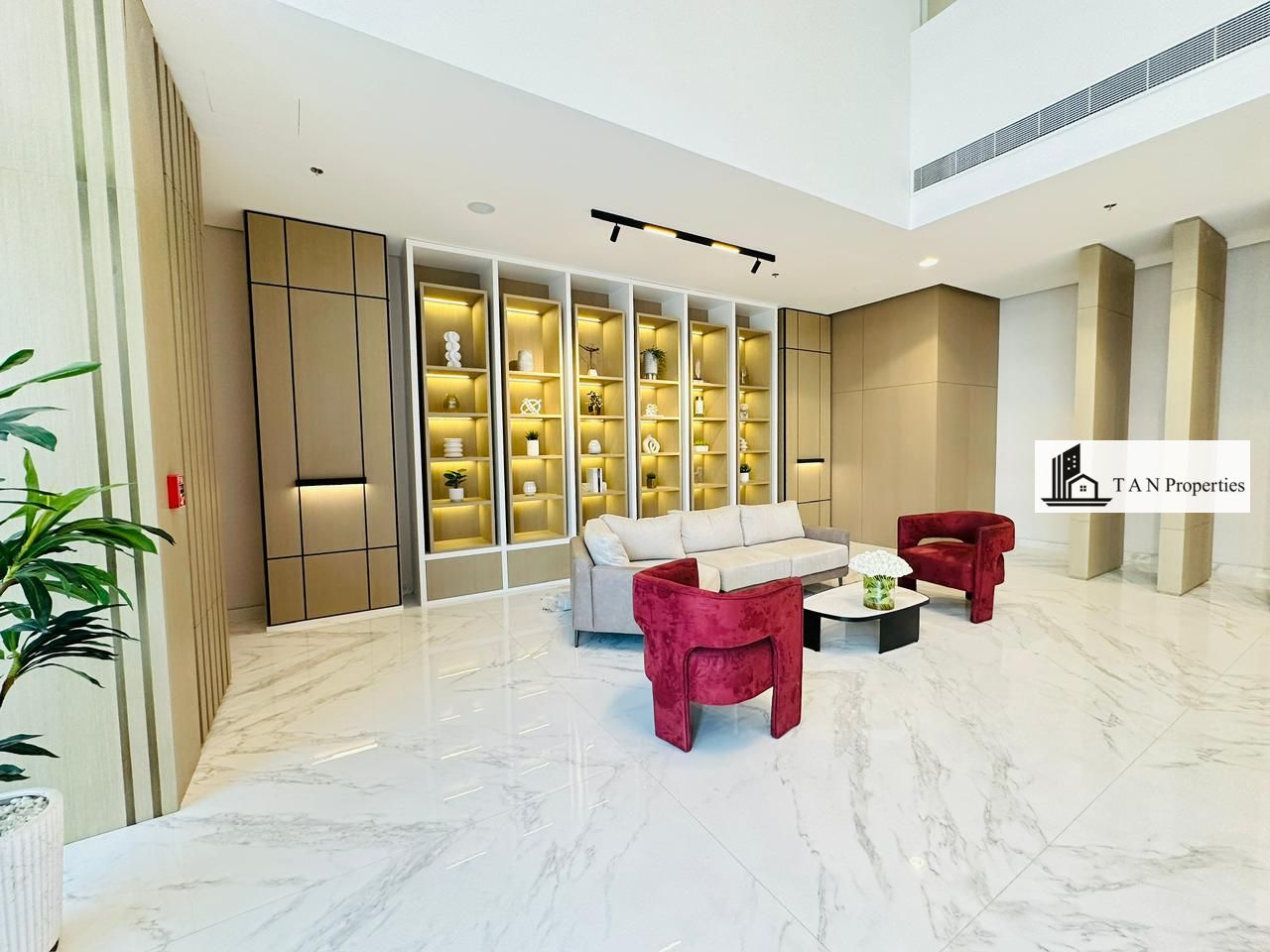 Vibrant View | Excellent Condition | Great Amenities