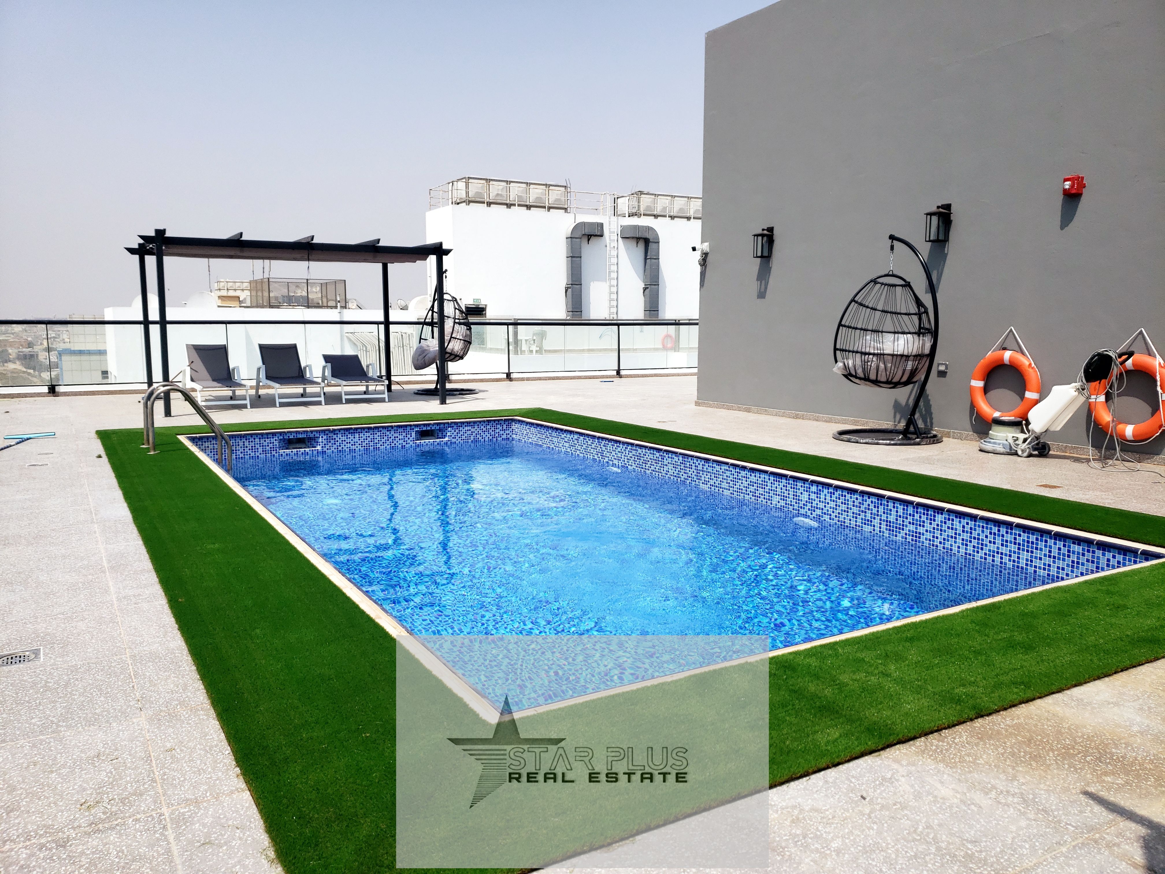 FULLY OPEN VIEW LUXURIOUS AND SPACIOUS 3BHK WITH STORE ROOM HAVING GYMNASIOUM,POOL AND PARKING.