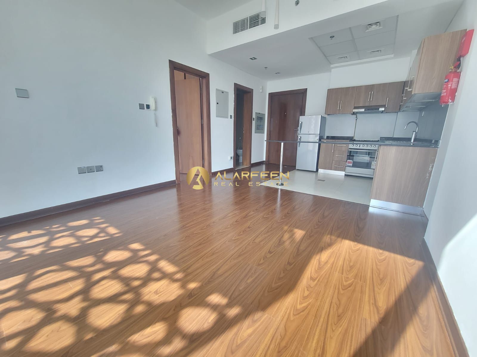 Bright | Spacious | High End quality
